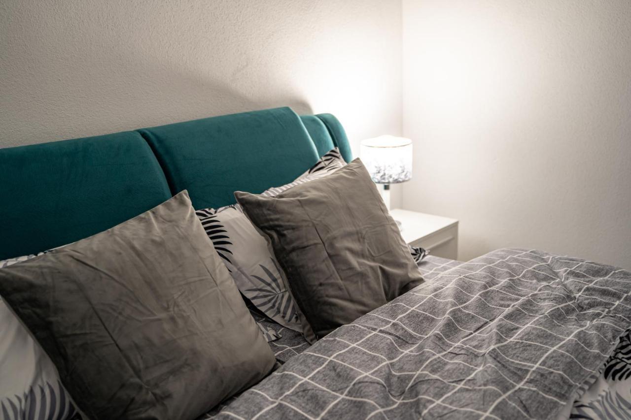 Cozy Apartment In Dumbravita Dumbravita  Luaran gambar